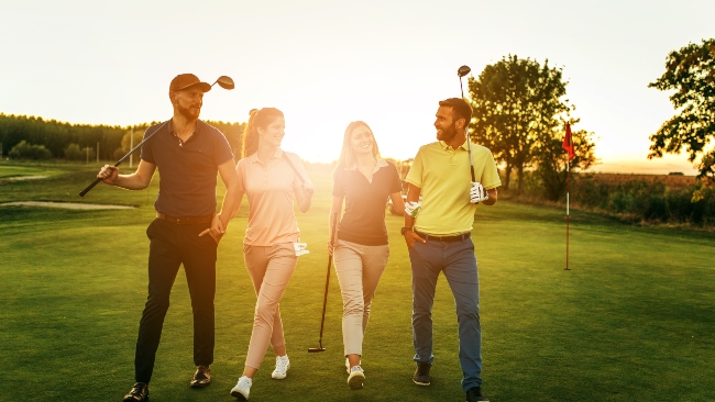 four golfers - hubspot features