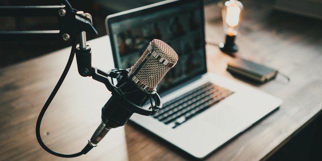 StoryTeller’s Guide to Launching a Podcast